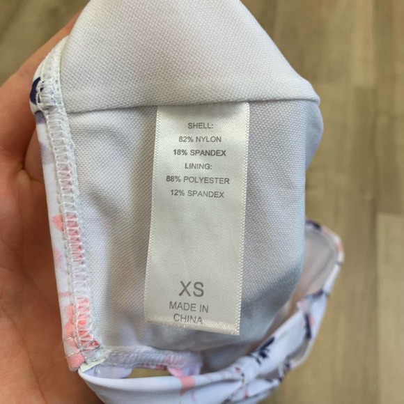 Womens Bikini Bottoms Size XS Floral White Pink Swim Summer Pool Beach Vacation - Picture 9 of 14